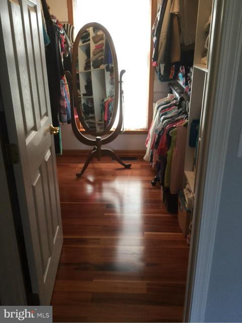 7595 Pendleton Farm Road Easton, MD 21601 - Photo 25 of 30 Walk In Closet