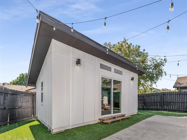 $374,900 | 7114 Timberline Drive, Rowlett, TX 75089