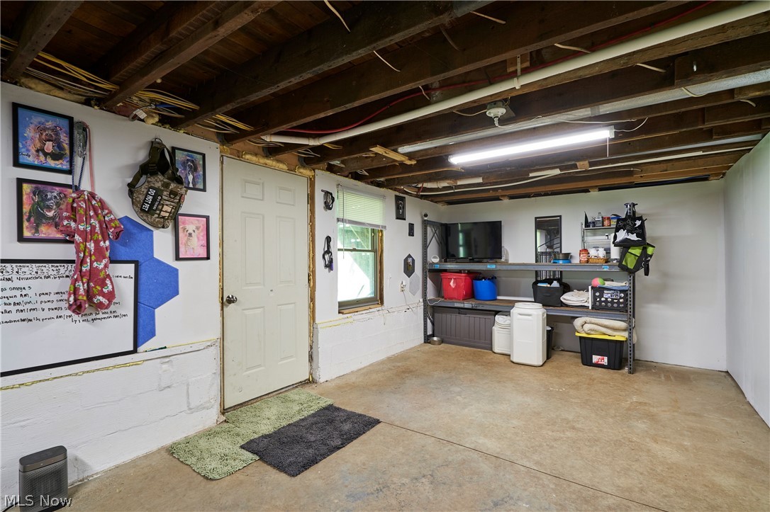 8742 Rohrer Road Orrville, OH 44667 - Photo 23 of 33