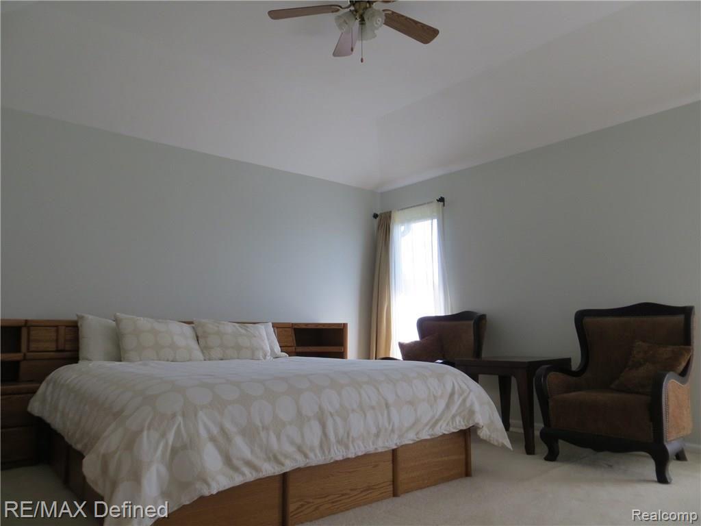 1850 Cloverdale Drive Rochester, MI 48307 - Photo 15 of 23 Tray Ceiling Master Bedroom