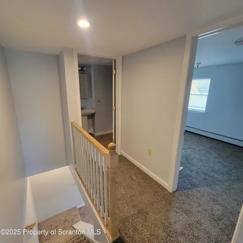 $1,200 | 1756 Nay Aug Avenue, Scranton, PA 18509