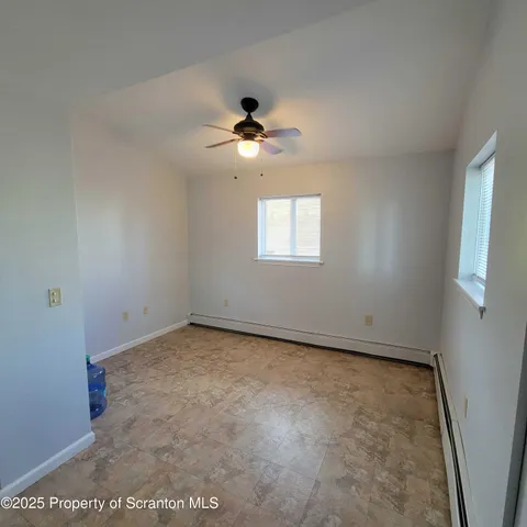 $1,200 | 1756 Nay Aug Avenue, Scranton, PA 18509