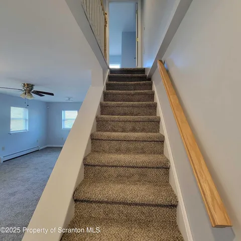 $1,200 | 1756 Nay Aug Avenue, Scranton, PA 18509