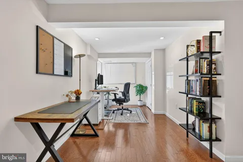 $659,900 | 103 South Jenkins Street, Alexandria, VA 22304