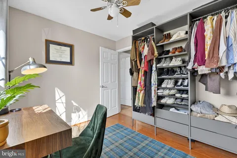 $659,900 | 103 South Jenkins Street, Alexandria, VA 22304