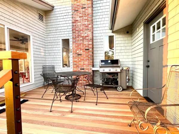 $1,150,000 | 561 Bayside Road, Ellsworth, ME 04605