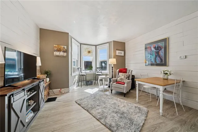 $230,000 | 435 Parker Street, Verona, PA 15147