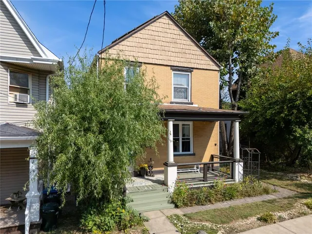 $230,000 | 435 Parker Street, Verona, PA 15147