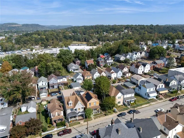 $230,000 | 435 Parker Street, Verona, PA 15147