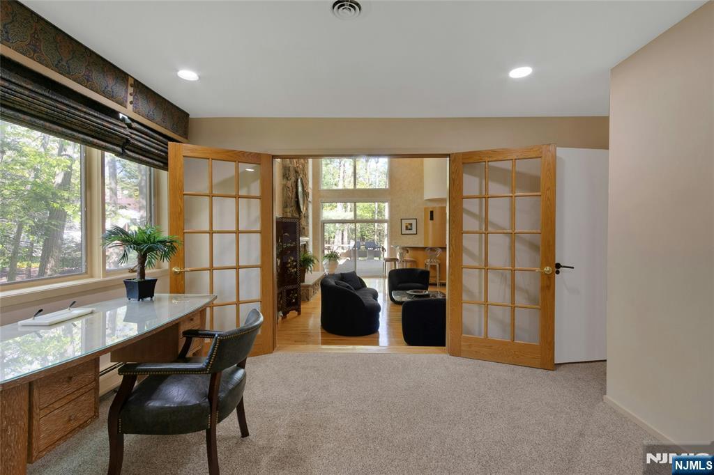 78 Apple Ridge Road Woodcliff Lake, NJ 07677 - Photo 18 of 38