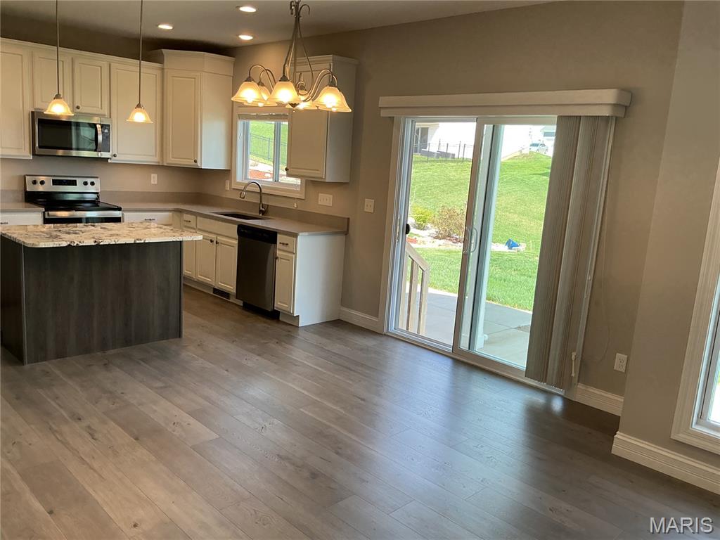2906 Shirley Close Road Washington, MO 63090 - Photo 16 of 49