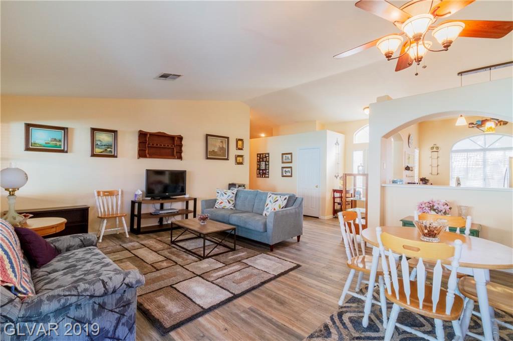 922 Longshanks Road Henderson, NV 89015 - Photo 5 of 20 Gallery Image 5