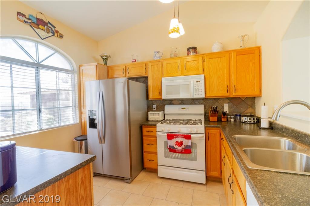 922 Longshanks Road Henderson, NV 89015 - Photo 8 of 20 Gallery Image 8