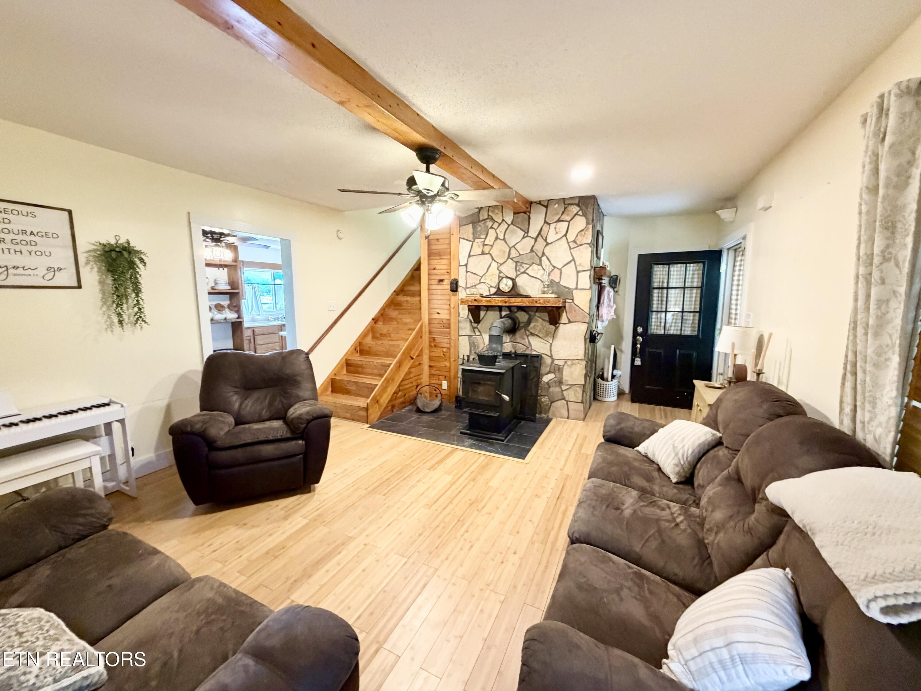 2022 Back Valley Road Speedwell, TN 37870 - Photo 12 of 43 FullSizeRender