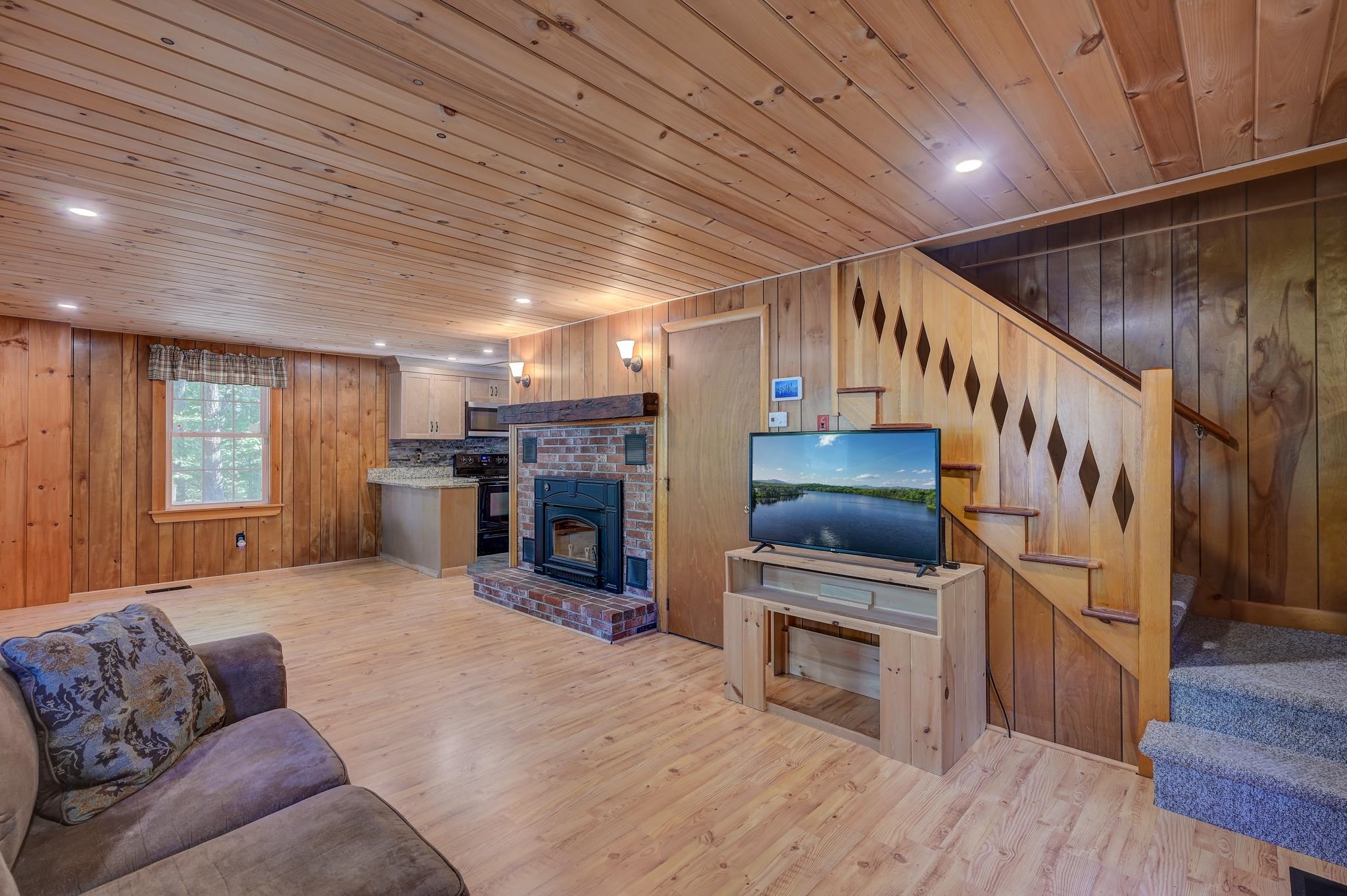 10 Alexander Avenue Madison, NH 03875 - Photo 15 of 55