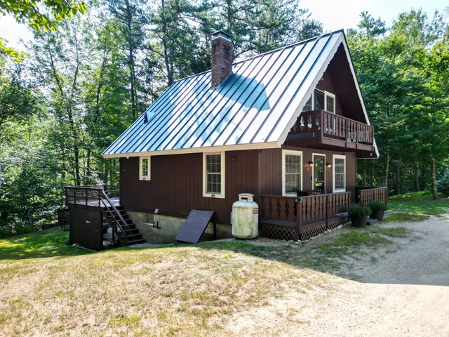 $445,000 | 10 Alexander Avenue, Madison, NH 03875