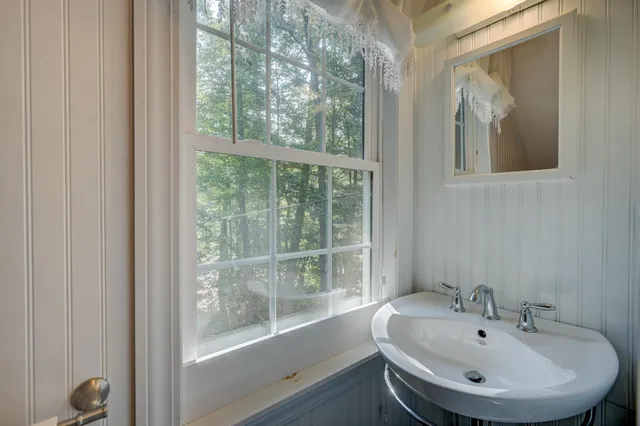 $445,000 | 10 Alexander Avenue, Madison, NH 03875