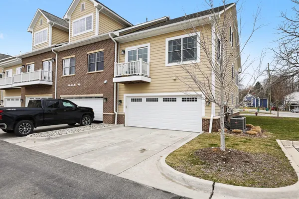 $599,000 | 7901 Grand Street, Dexter, MI 48130