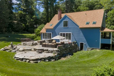 $1,095,000 | 196 Brigham Hill Road, Grafton, MA 01536