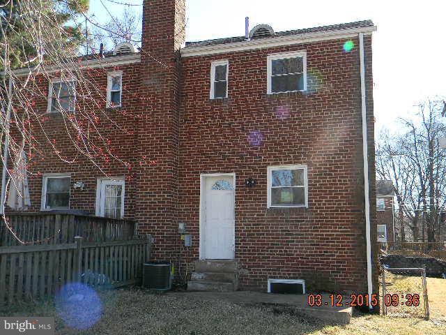 11908 Centerhill Street Silver Spring, MD 20902 - Photo 3 of 18 Exterior (Front)
