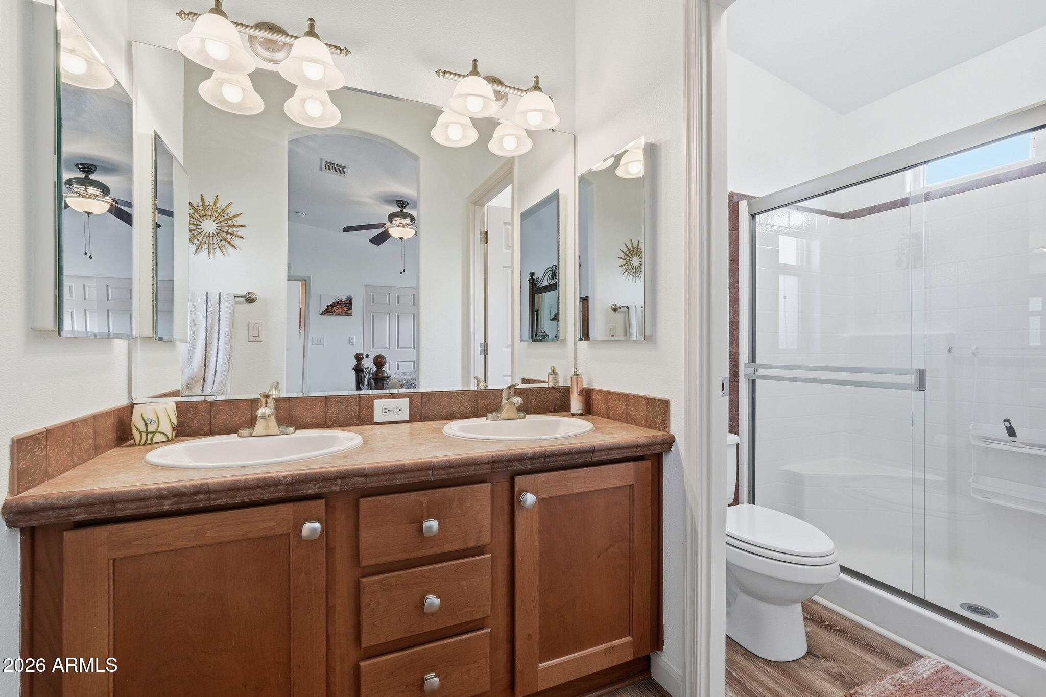 2263 North Trekell Road, Unit 90 Casa Grande, AZ 85122 - Photo 13 of 29 Primary Bathroom