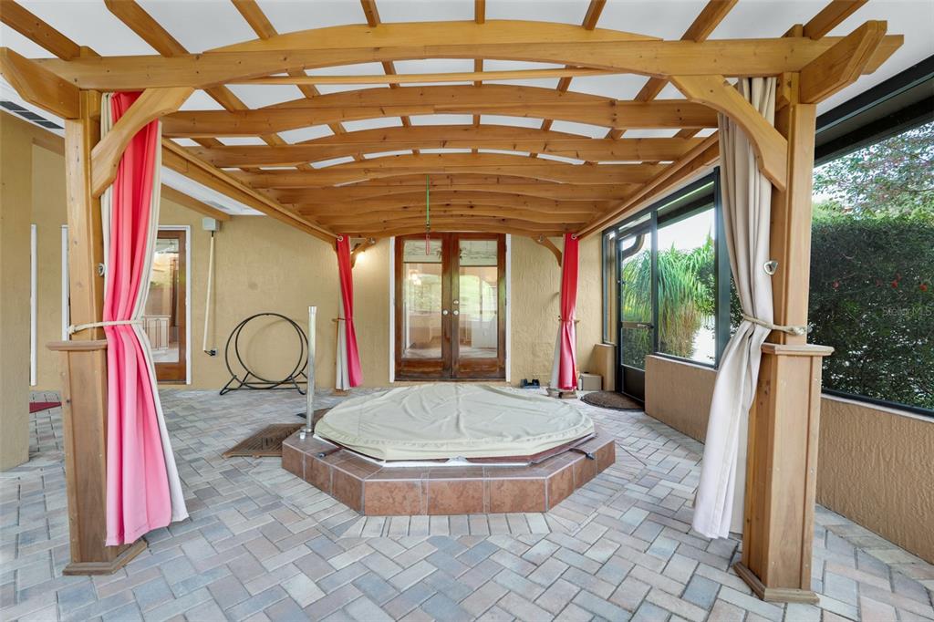 1207 Overlook Road Eustis, FL 32726 - Photo 16 of 44 a view of spacious bathroom with a tub and shower