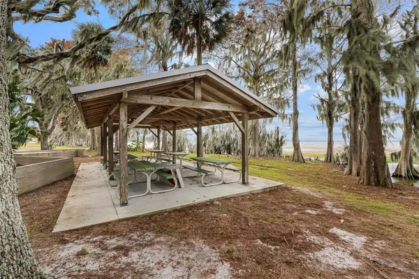 $390,000 | 1207 Overlook Road, Eustis, FL 32726