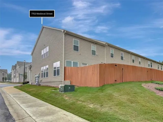 $329,900 | 7753 Medieval Street, Unit 479, Fairburn, GA 30213