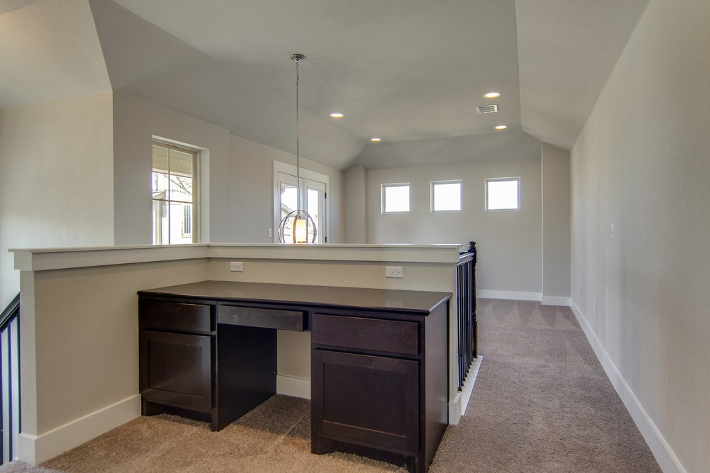 9503 McKnight Loop Austin, TX 78717 - Photo 23 of 32