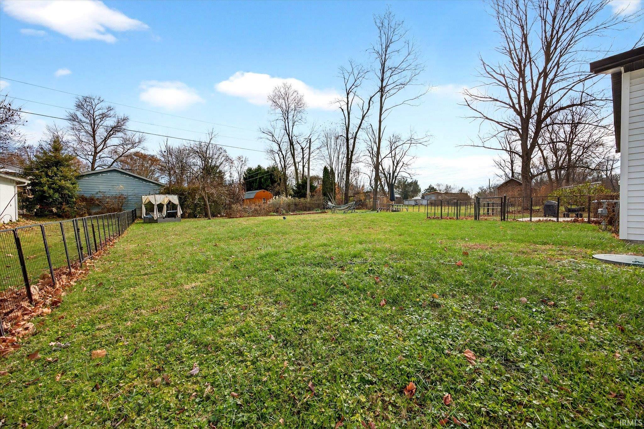 5735 South Fairfax Road Bloomington, IN 47401 - Photo 29 of 36