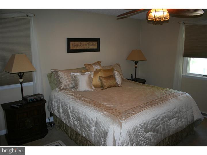 512 Vernon Road Springfield, PA 19064 - Photo 13 of 24 Bedroom - Main