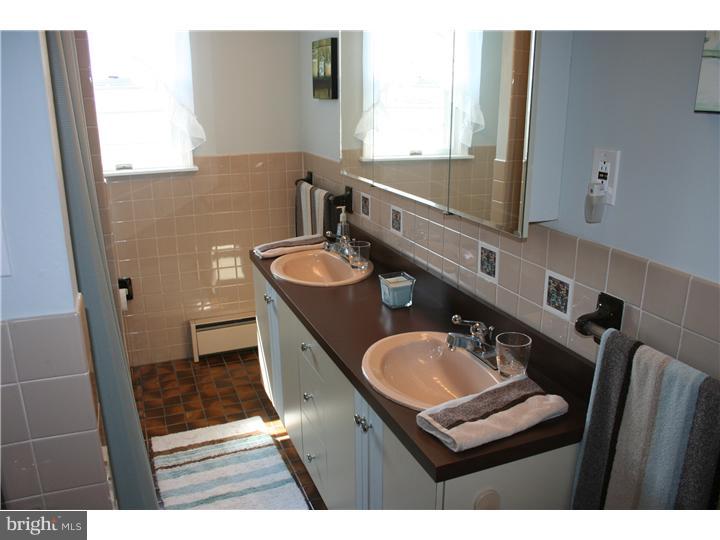 512 Vernon Road Springfield, PA 19064 - Photo 18 of 24 Bathroom