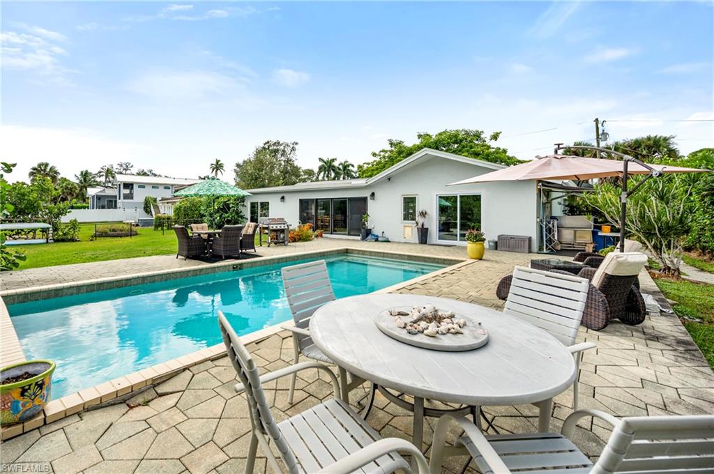 2271 Harbor Road Naples, FL 34104 - Photo 32 of 35