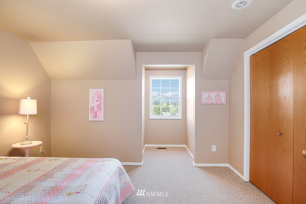 2023 237th Street Southeast Bothell, WA 98021 - Photo 22 of 25