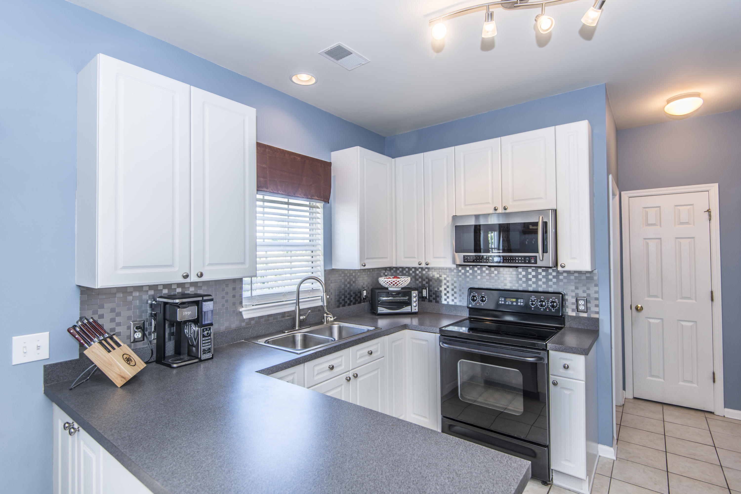 744 Bent Hickory Road Charleston, SC 29414 - Photo 8 of 58 _DSC3576