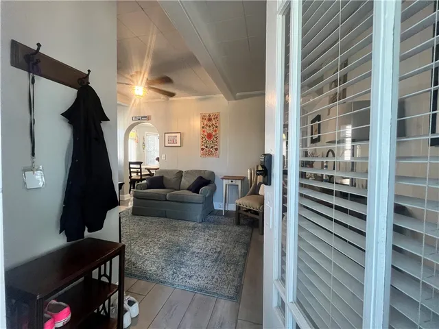 $6,000 | 16 Vaughan Avenue, Unit 1, Newport, RI 02840