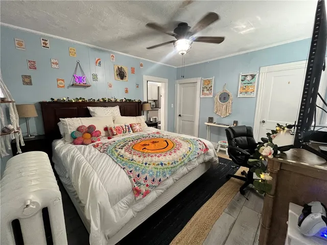 $6,000 | 16 Vaughan Avenue, Unit 1, Newport, RI 02840