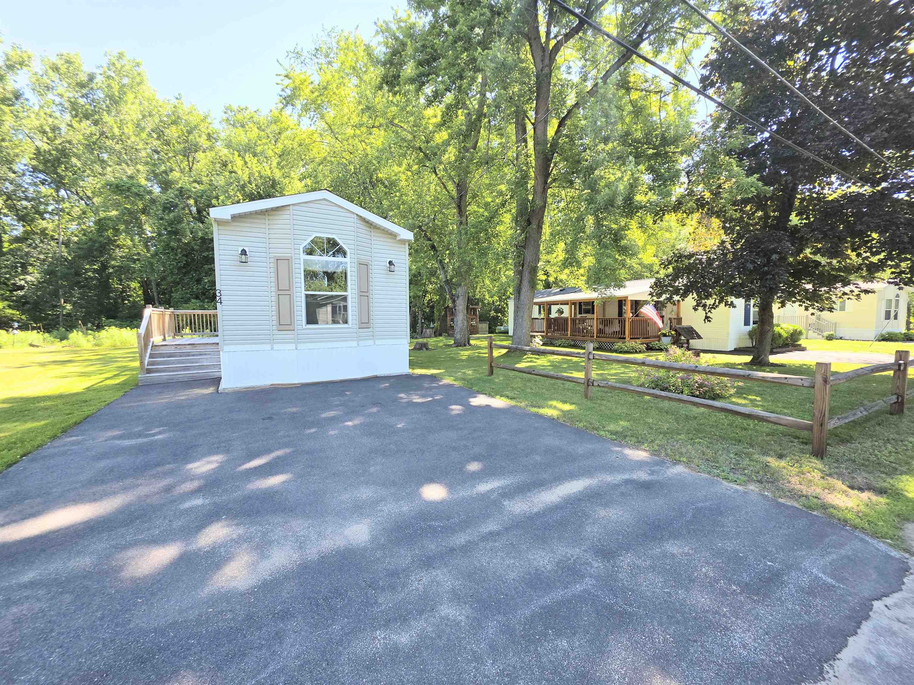34 Stevens Drive Concord, NH 03301 - Photo 2 of 15