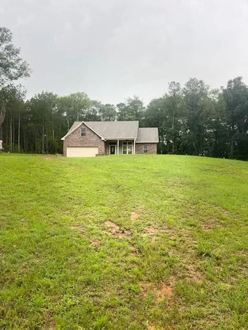 $305,000 | 1073 Hillcrest Farms Lane, Summit, MS 39666
