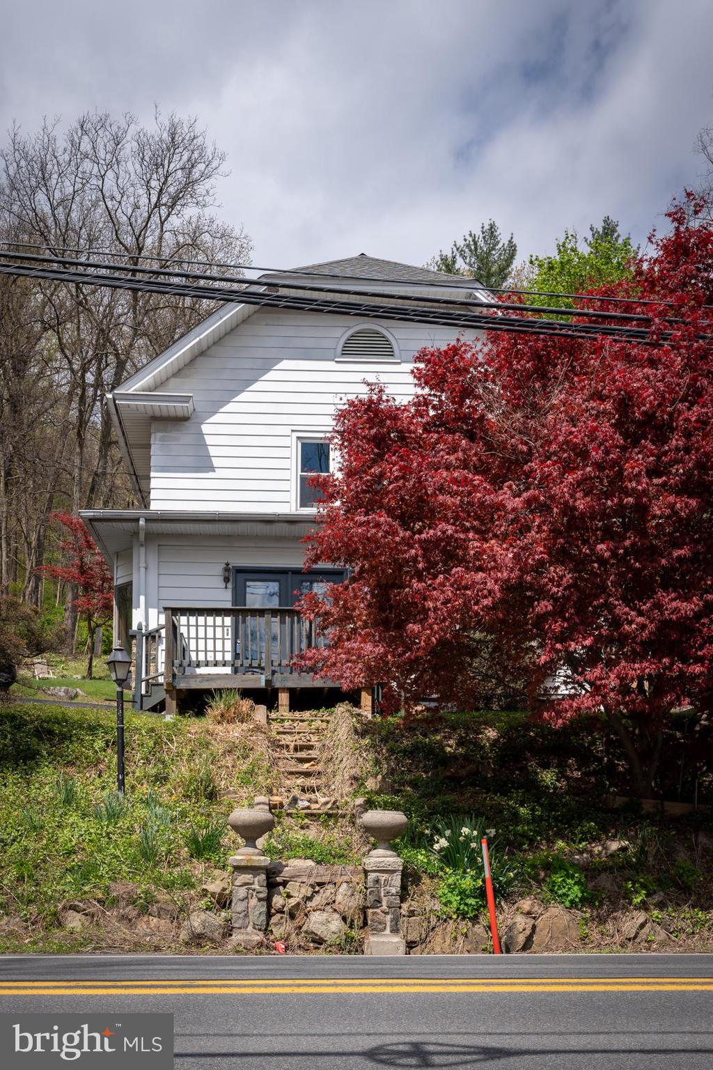 1271 Seidersville Road Bethlehem, PA 18015 - Photo 2 of 54 Gallery Image 2