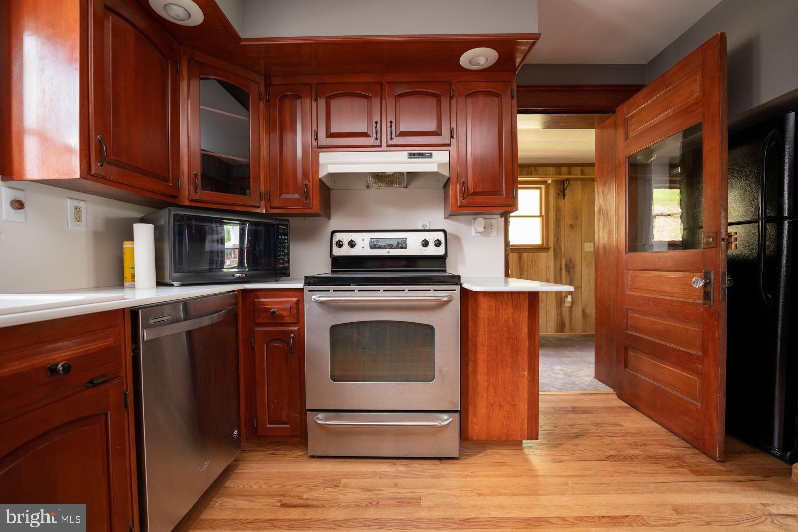 1271 Seidersville Road Bethlehem, PA 18015 - Photo 29 of 54 Gallery Image 29