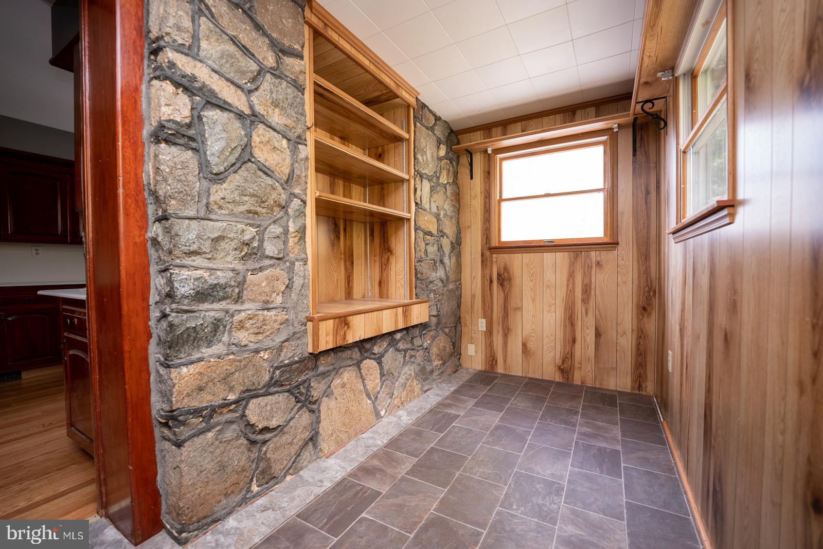 1271 Seidersville Road Bethlehem, PA 18015 - Photo 33 of 54 Gallery Image 33