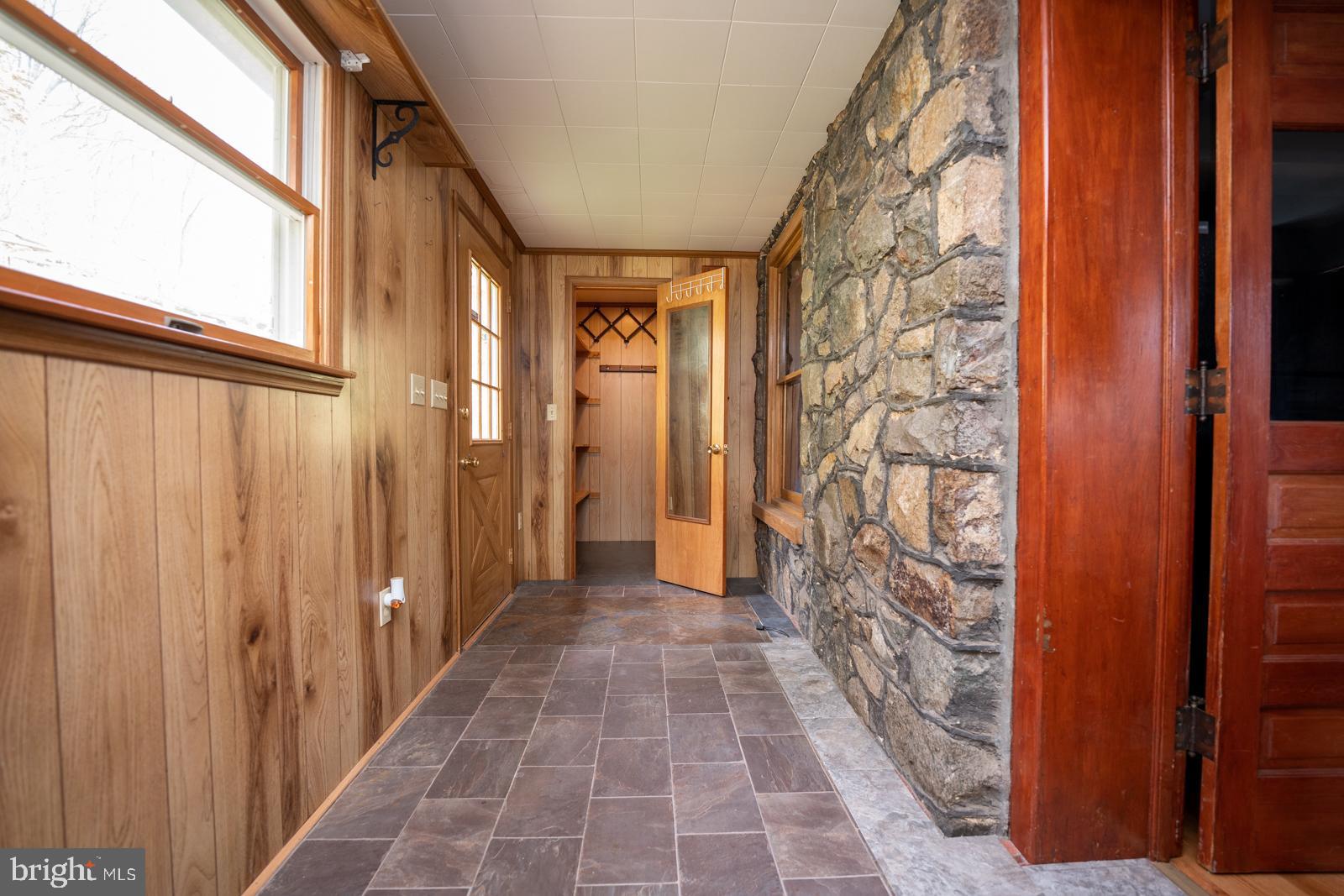 1271 Seidersville Road Bethlehem, PA 18015 - Photo 35 of 54 Gallery Image 35