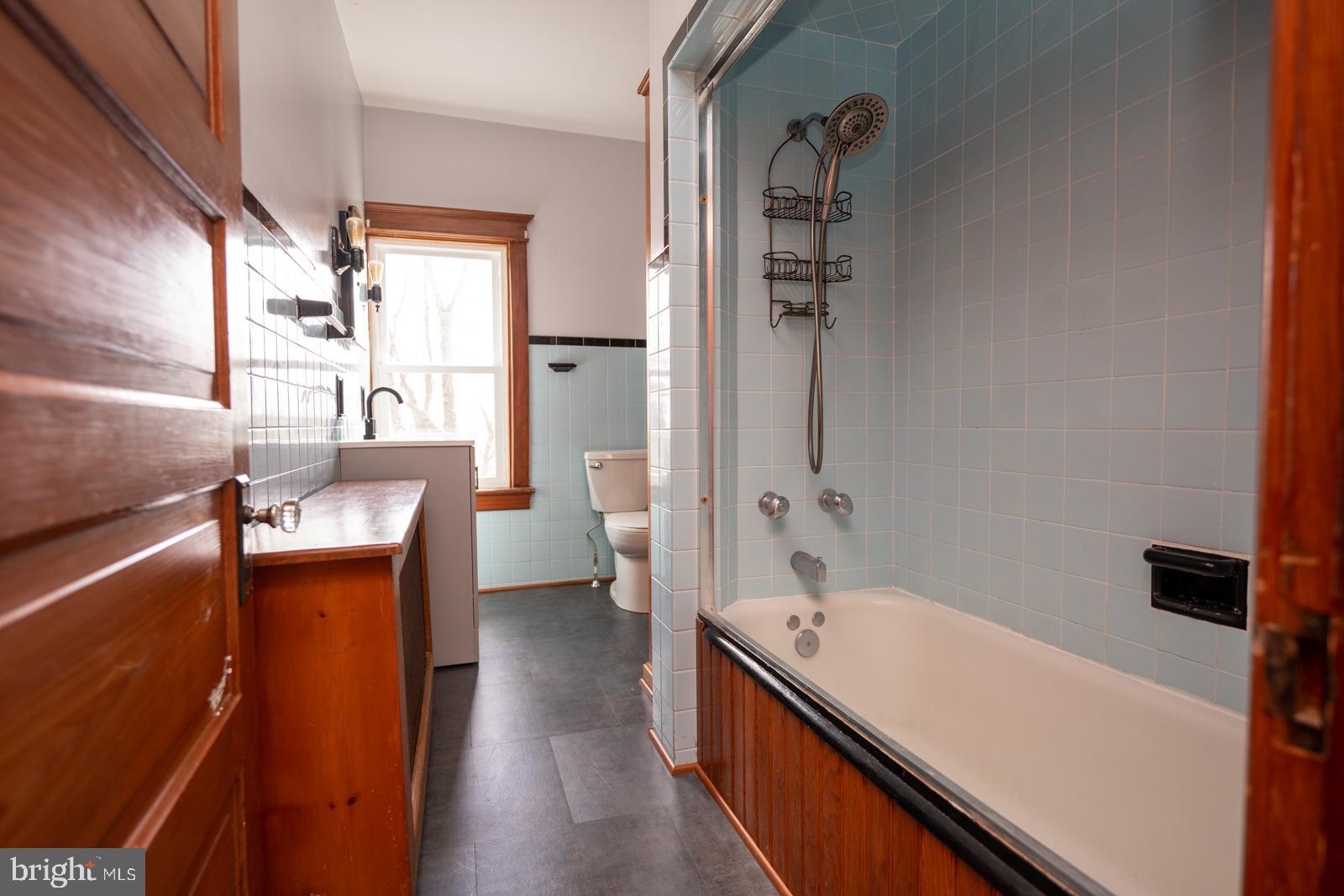 1271 Seidersville Road Bethlehem, PA 18015 - Photo 49 of 54 Gallery Image 49
