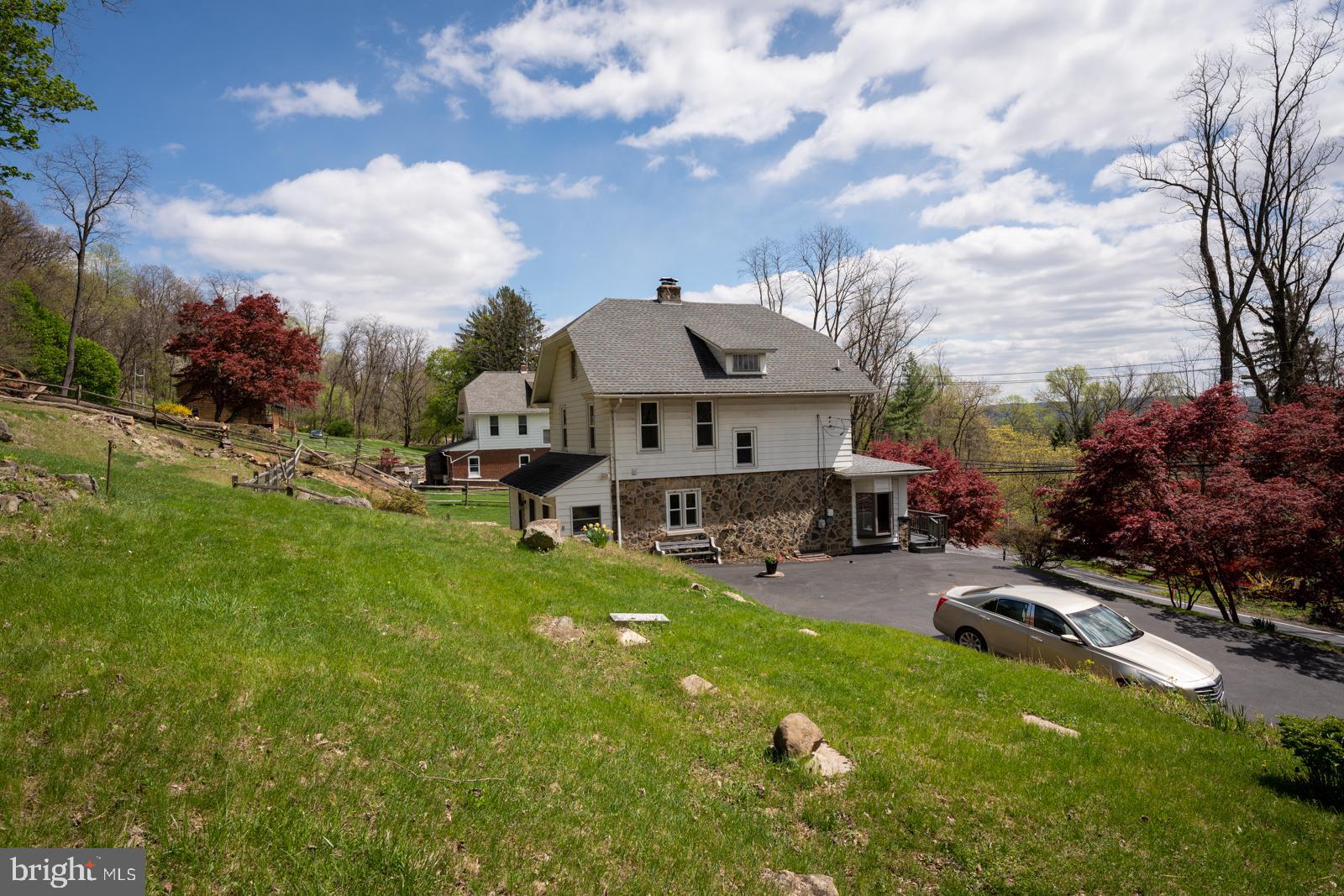 1271 Seidersville Road Bethlehem, PA 18015 - Photo 10 of 54 Gallery Image 10