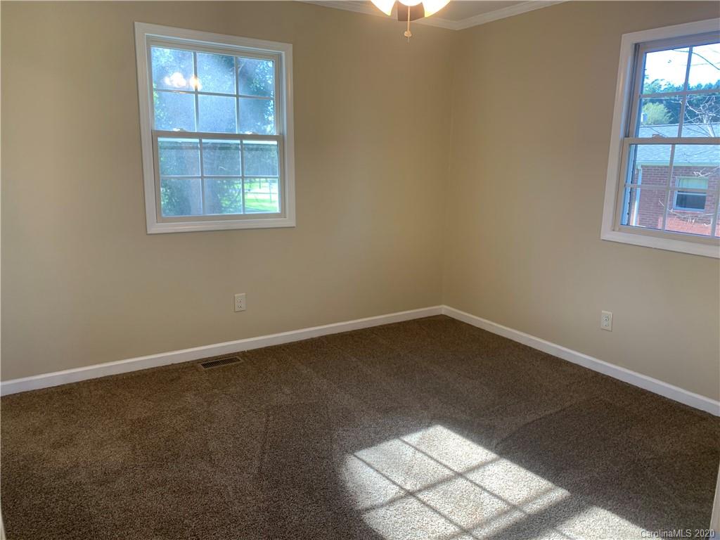 2255 Emmanuel Church Road Conover, NC 28613 - Photo 14 of 25 Gallery Image 14