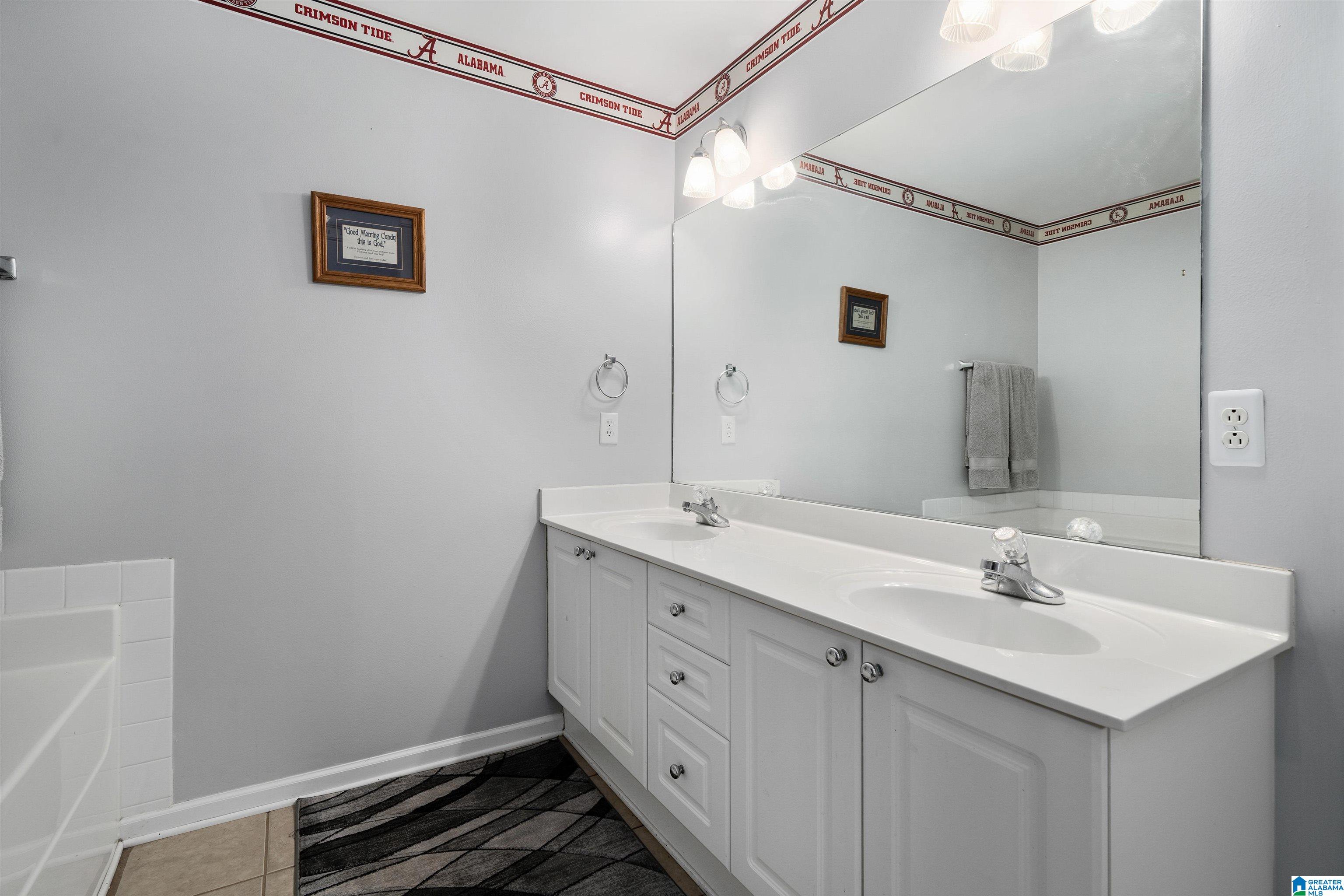 4111 Forest Lakes Road Sterrett, AL 35147 - Photo 16 of 29
