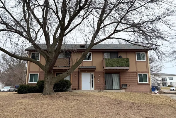 $560,000 | 2609 Smithfield Drive, Fitchburg, WI 53719