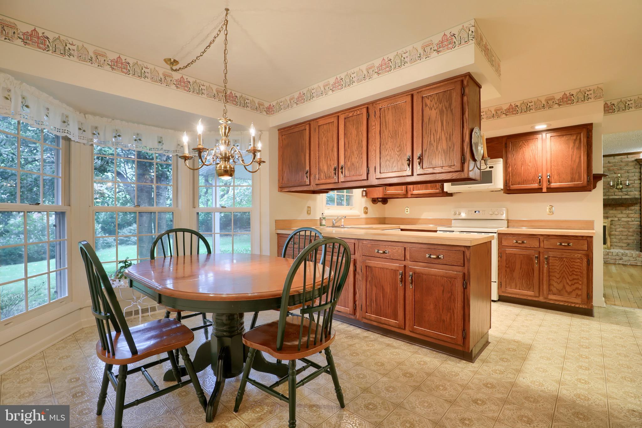 3540 Harrowgate Road York, PA 17402 - Photo 11 of 37 Gallery Image 11
