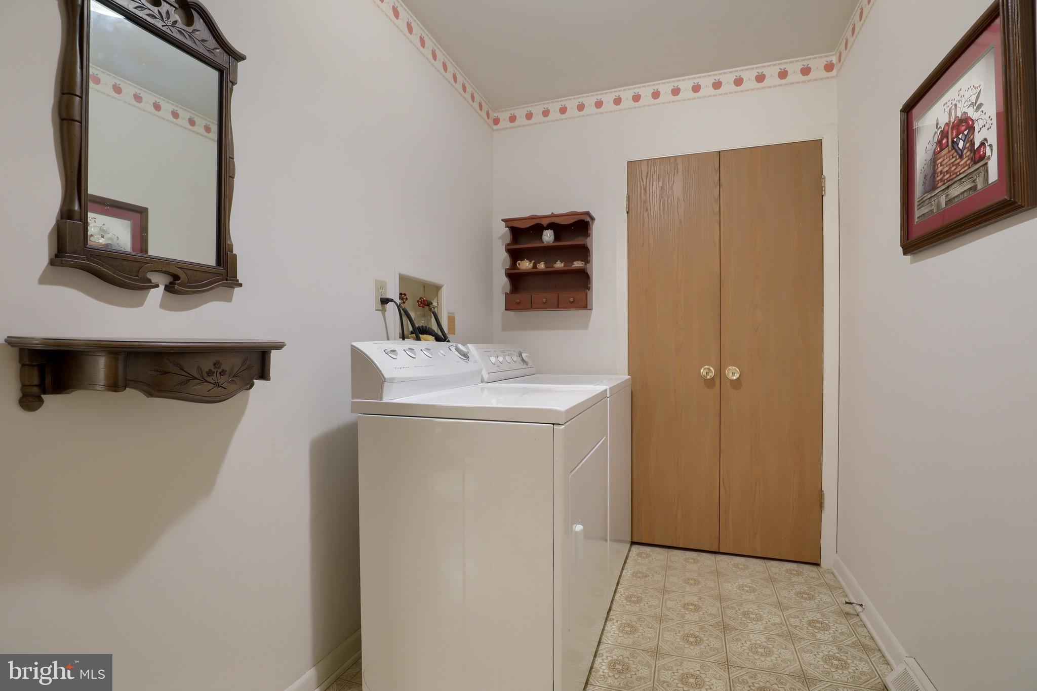 3540 Harrowgate Road York, PA 17402 - Photo 31 of 37 Gallery Image 31